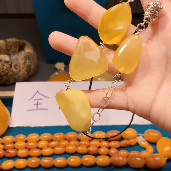 琥珀颈饰未镶嵌波兰设计款琥珀蜜蜡
