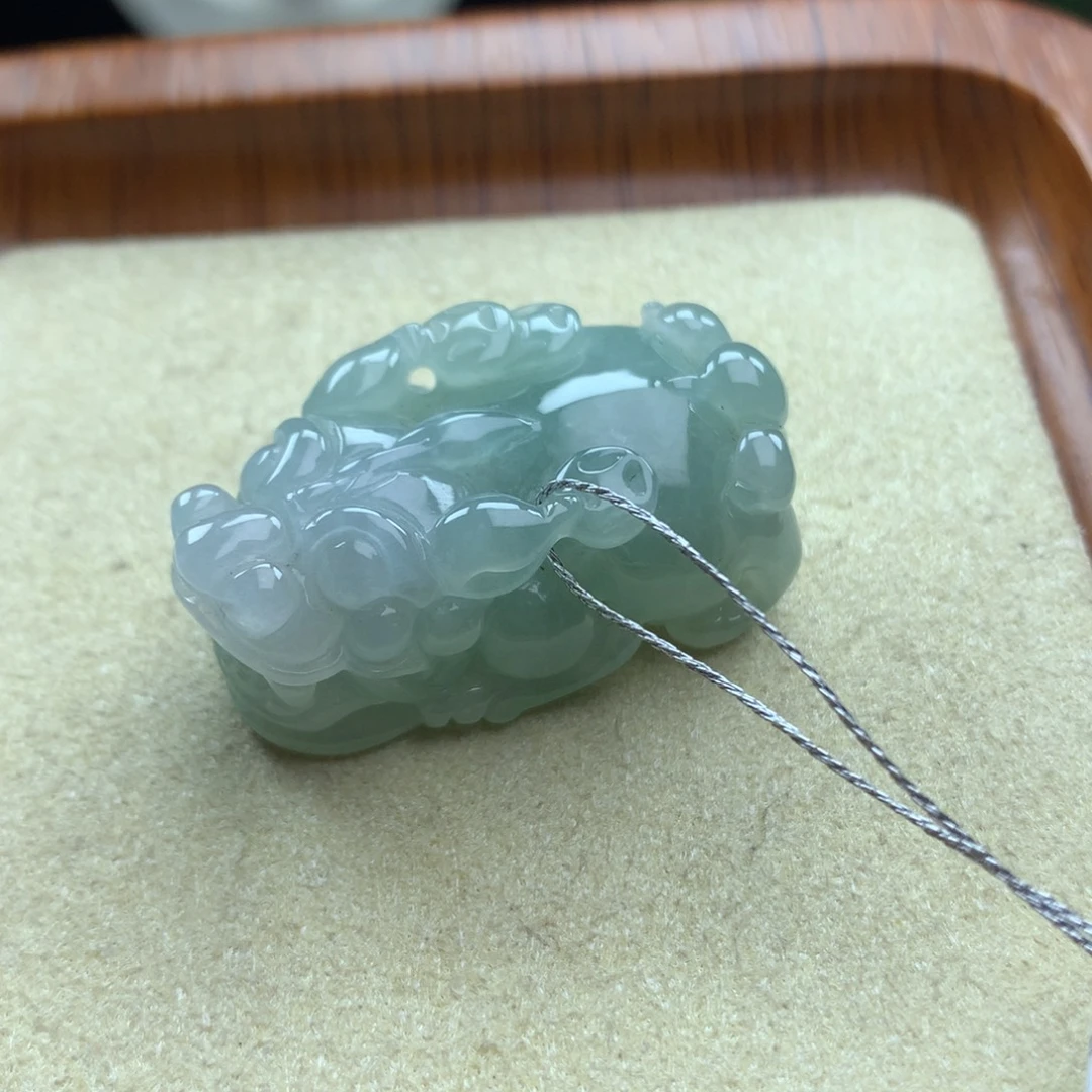 翡翠未镶嵌颈饰翡翠貔貅2