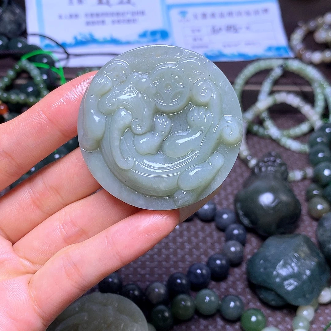 颈饰未镶嵌和田玉