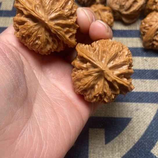 吊坠文玩核桃苹果全品44