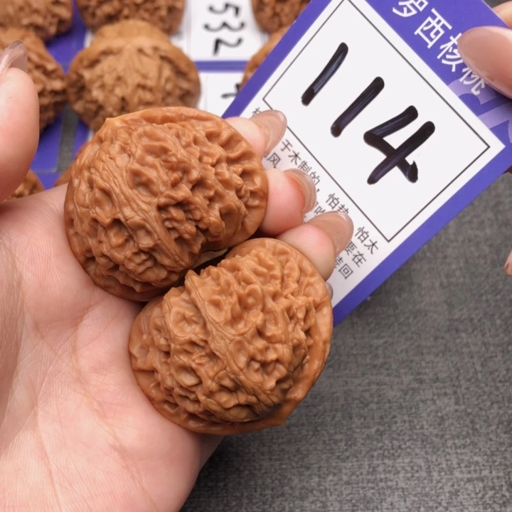 桃核吊坠42尺寸宫灯 114号