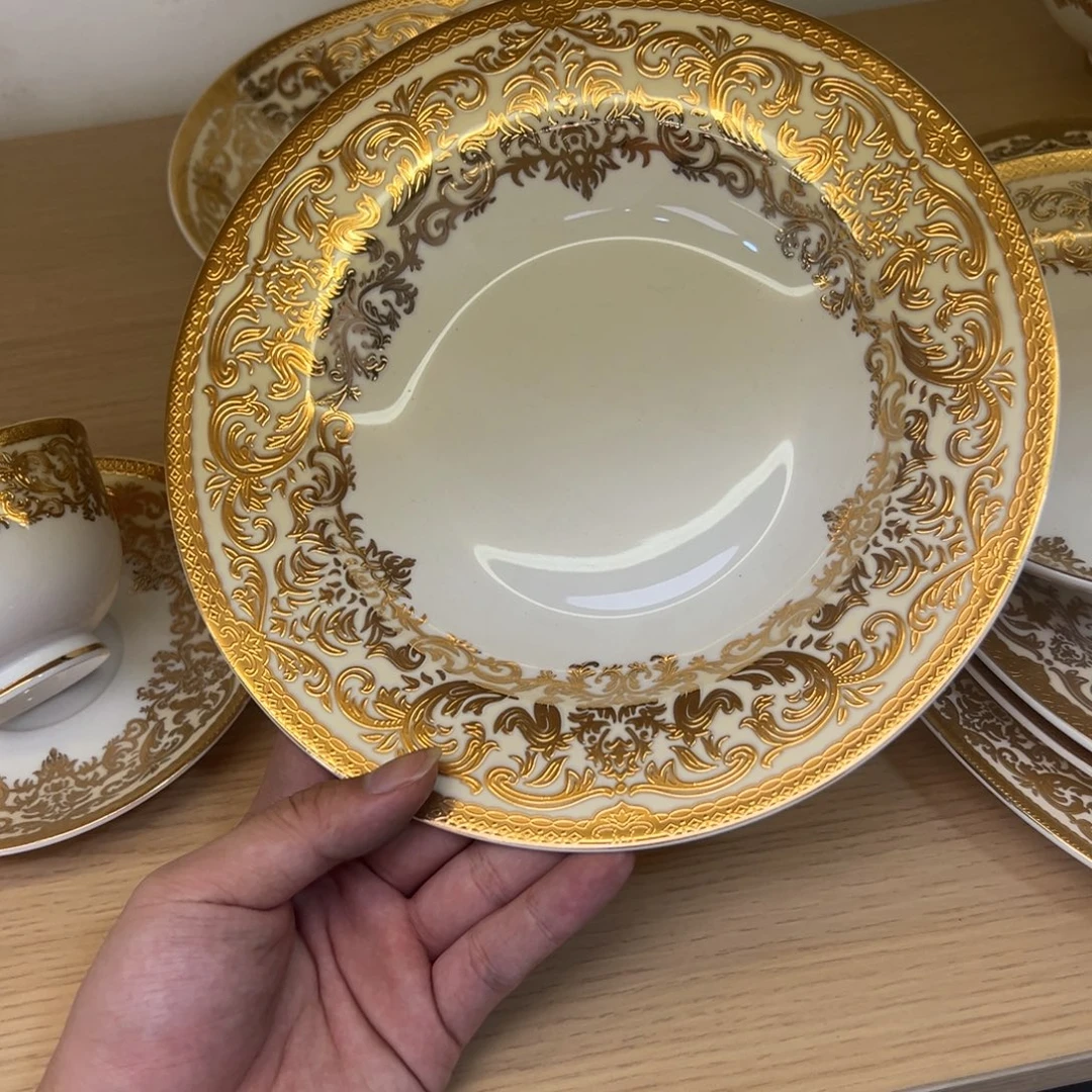 瓷片9寸草帽盘两个一单