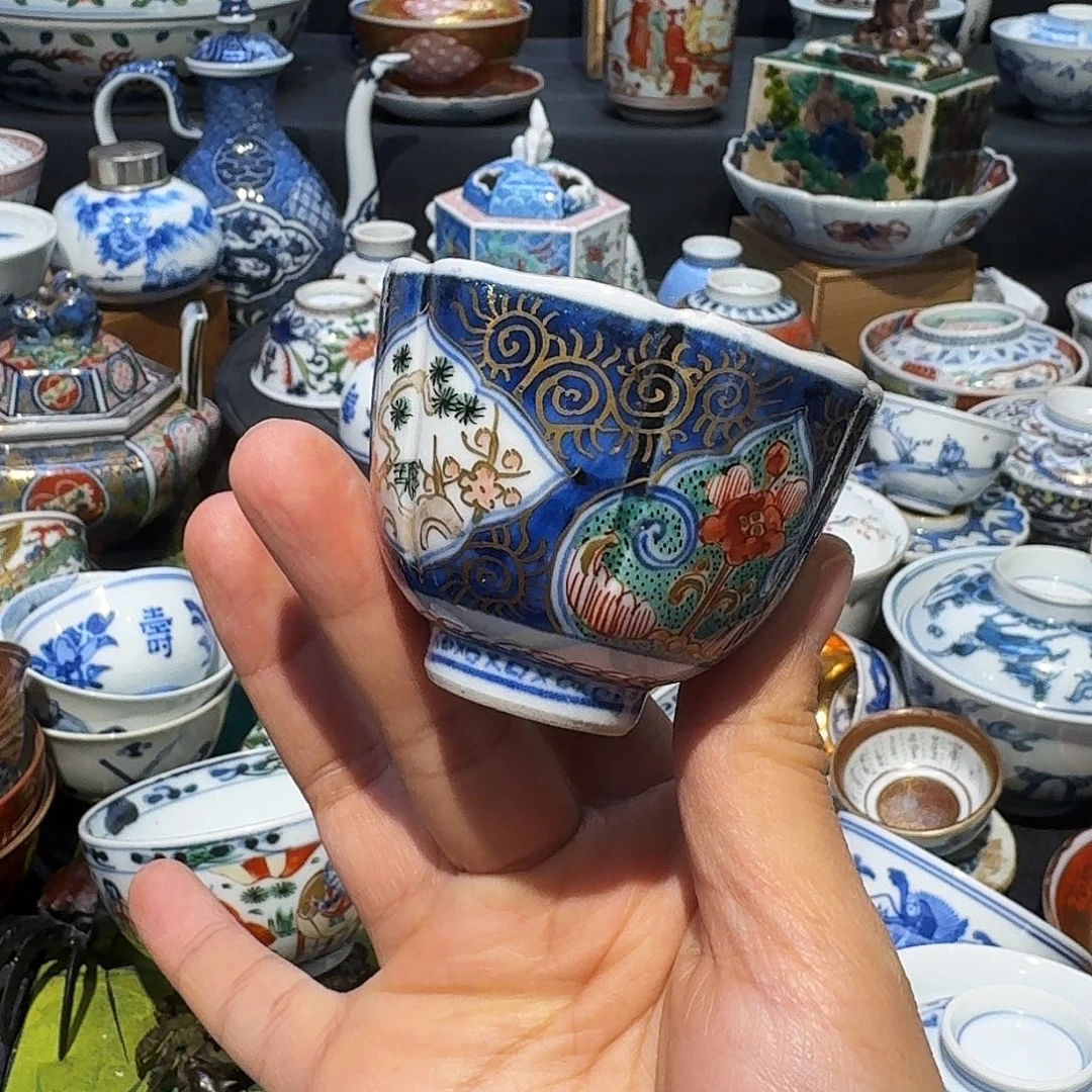 我们也在开会哦勒咯啊些在