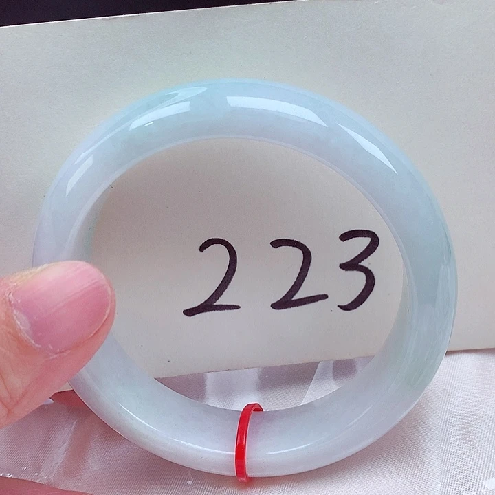 翡翠未镶嵌手镯翡翠