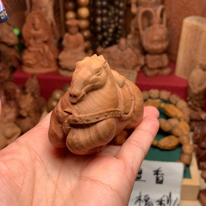 檀香木把件老山檀马瑕疵