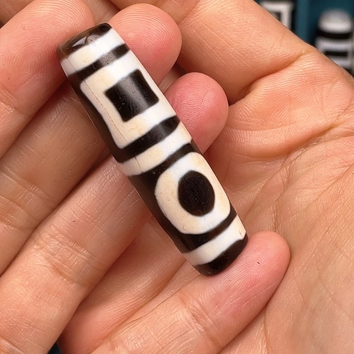 众***波玛瑙/玉髓颈饰未镶嵌