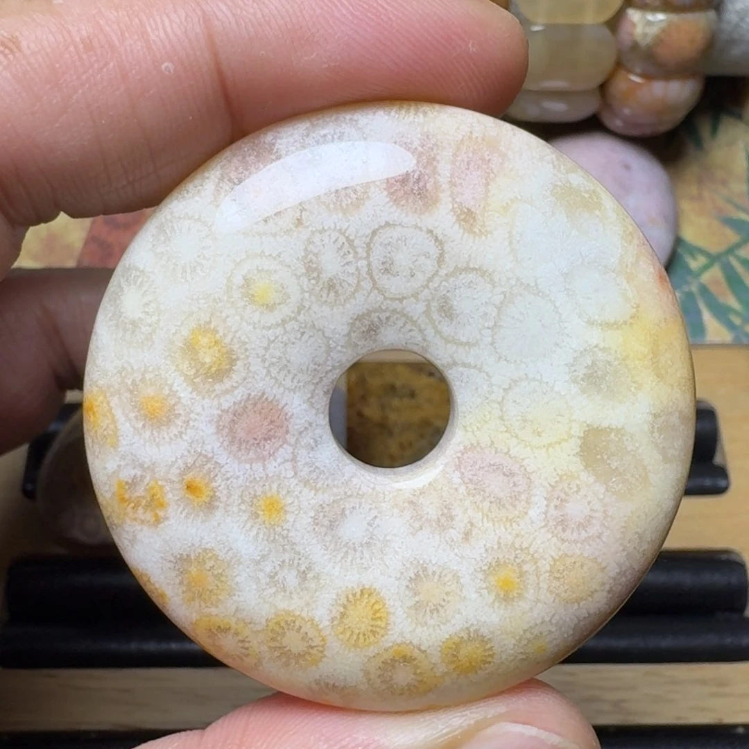 硅化玉白 粉花纹 意境画中意境画未镶嵌