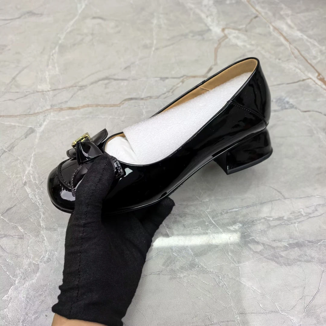 c  (孤品）38单鞋女 (牛皮)607-8223