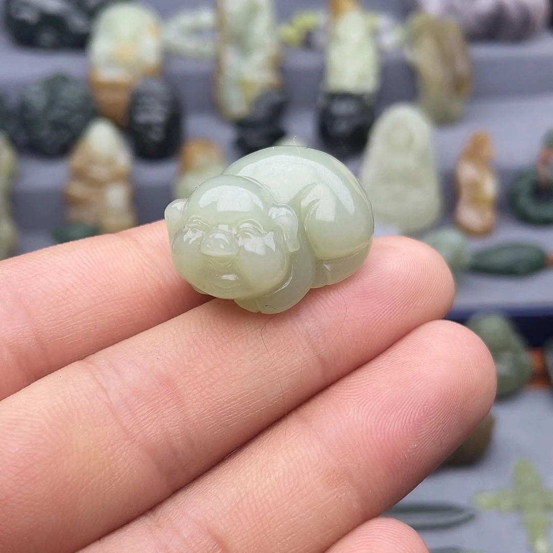 和田玉未镶嵌挂件