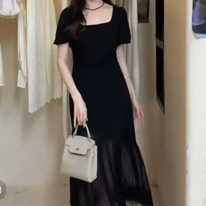 604/5396/135  法式方领气质高端显瘦方领连衣裙