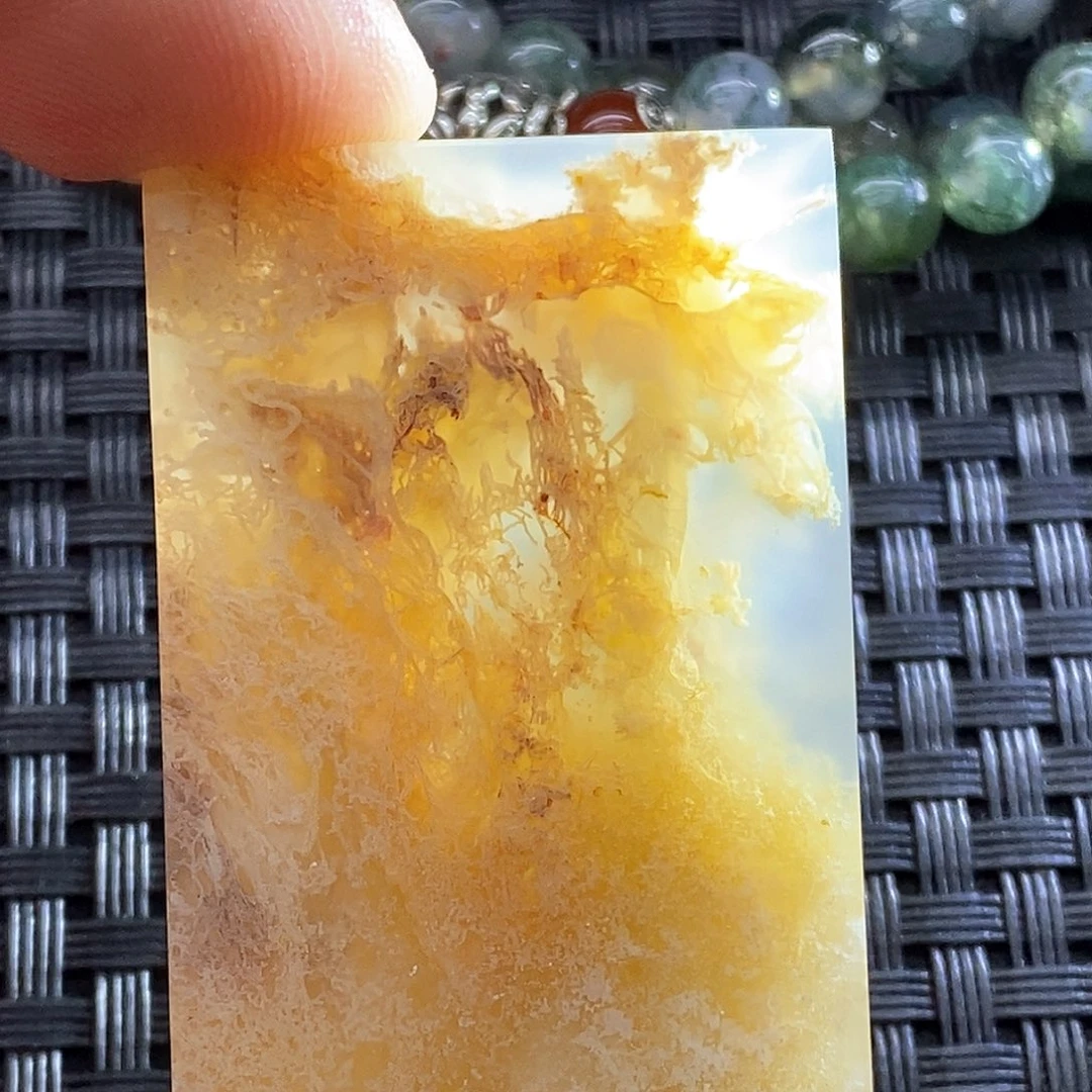 未镶嵌颈饰玛瑙/玉髓M**杰