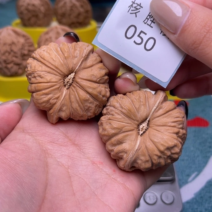 文玩核桃把件南瓜墩44.050