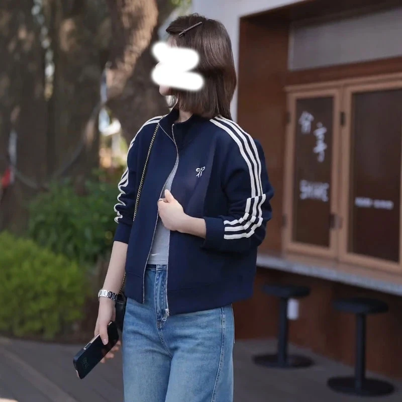 韩版美式复古三条杠立领卫衣短外套女装2025春季运动棒球服上衣