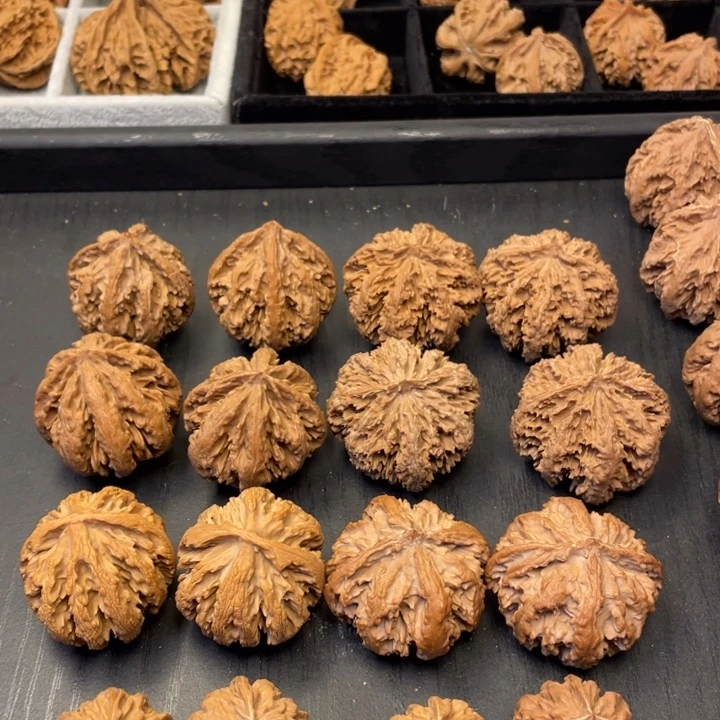 吊坠文玩核桃突突的感觉真棒