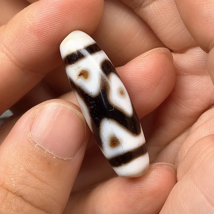 烟***子玛瑙/玉髓未镶嵌颈饰