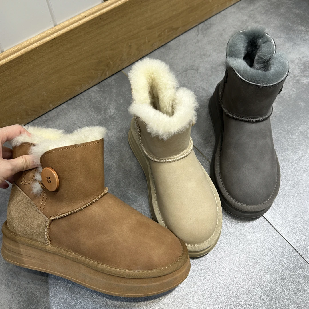 冬季保暖加绒厚底防滑女款一体短筒雪地靴时尚