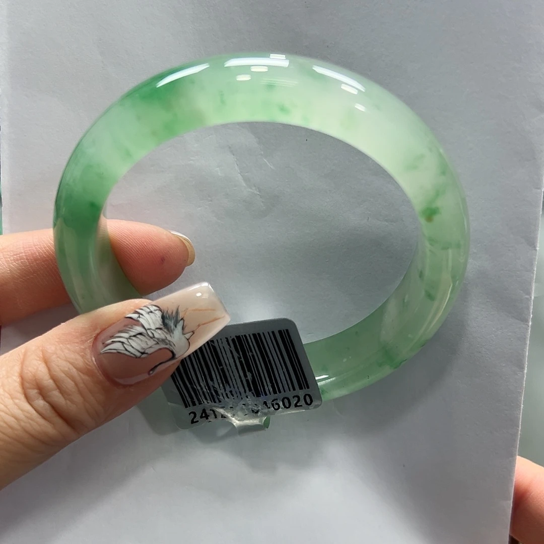 石英质玉手镯未镶嵌许