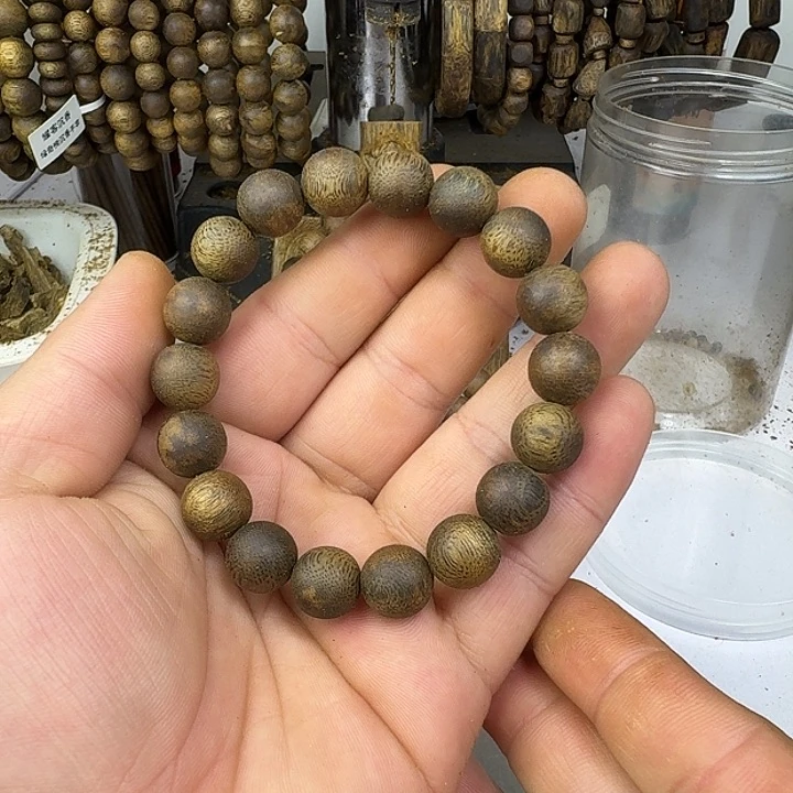 奇***9手串沉香绿奇楠沉香1.2mm14g99分沉高油脂