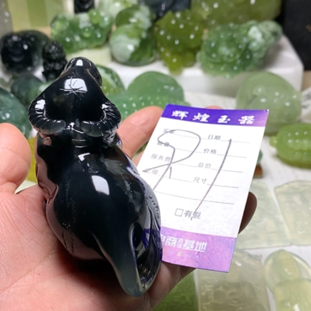 【闪购商品】蛇纹石玉颈饰合金