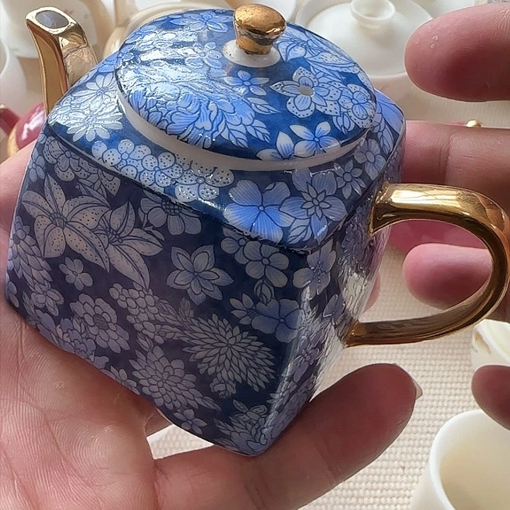 清仓大甩卖冲冲冲