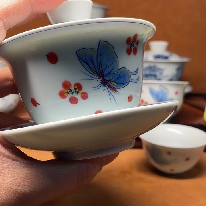 手绘蝴蝶160毫升的