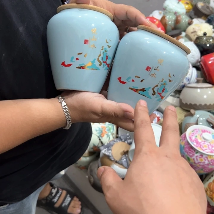 瑕疵福利品陶瓷茶叶罐介意勿拍
