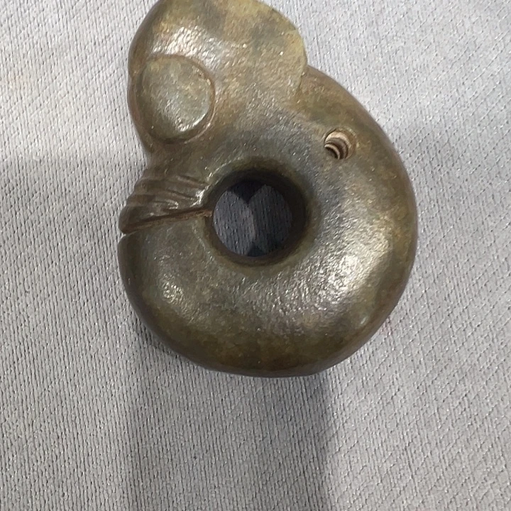 岫岩老玉（透闪石质玉）未镶嵌颈饰摆件