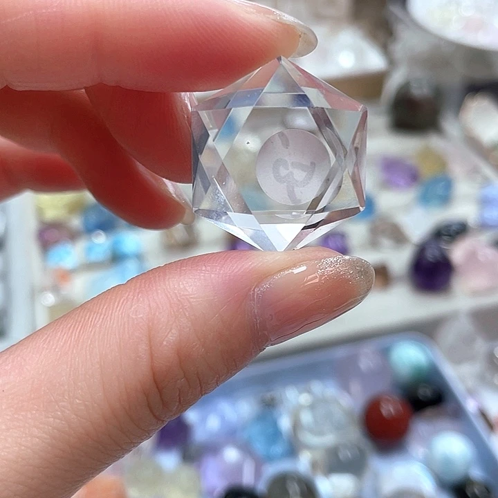 未镶嵌珠宝半成品水晶7120