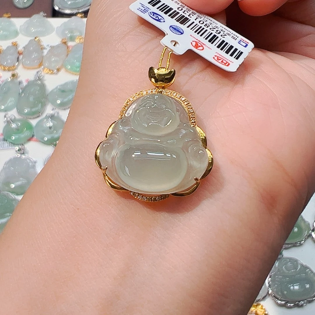 征***哥翡翠18K金镶嵌颈饰佛公