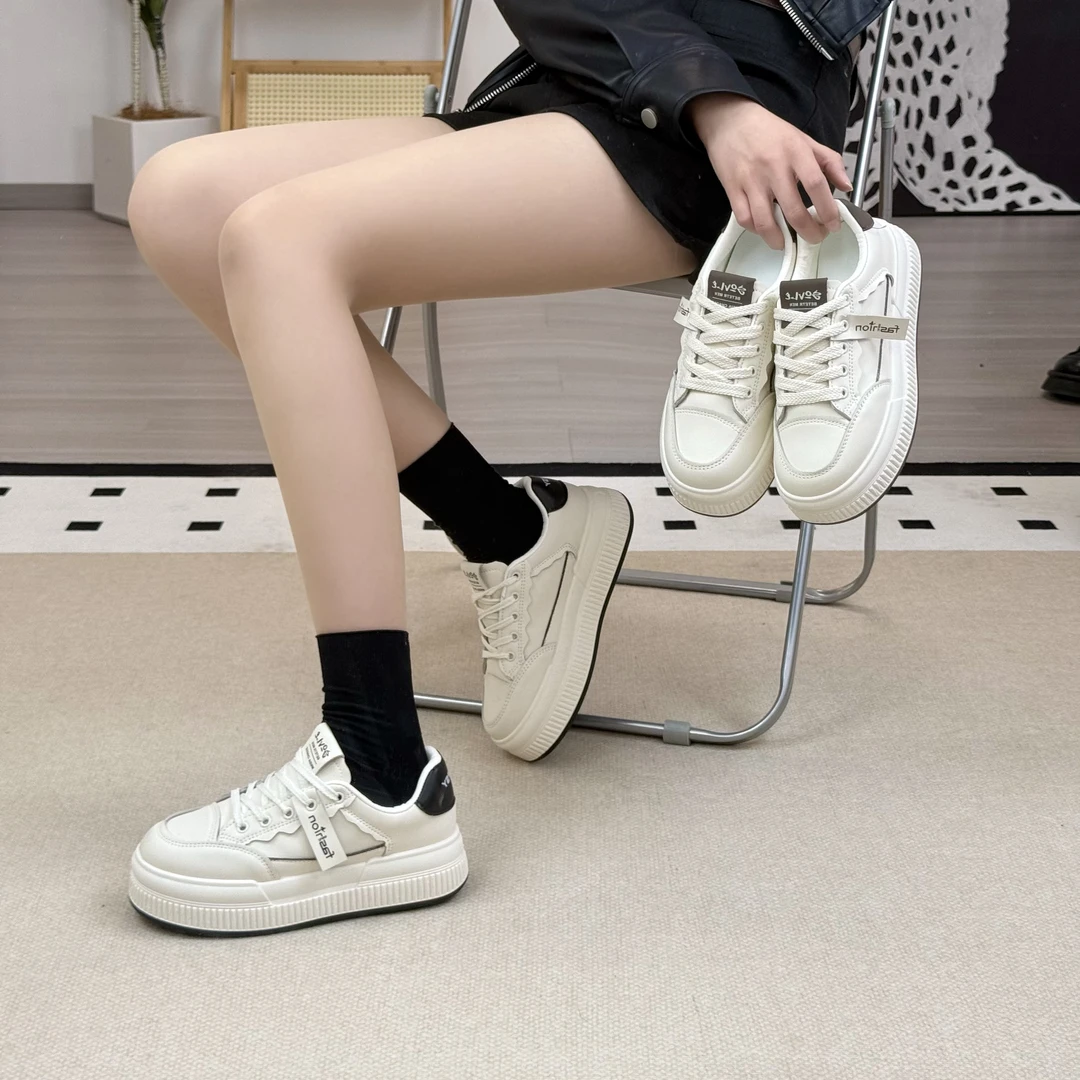 新款运动休闲鞋厚底防滑板鞋百搭小白鞋增高圆头显脚小徒步鞋6003