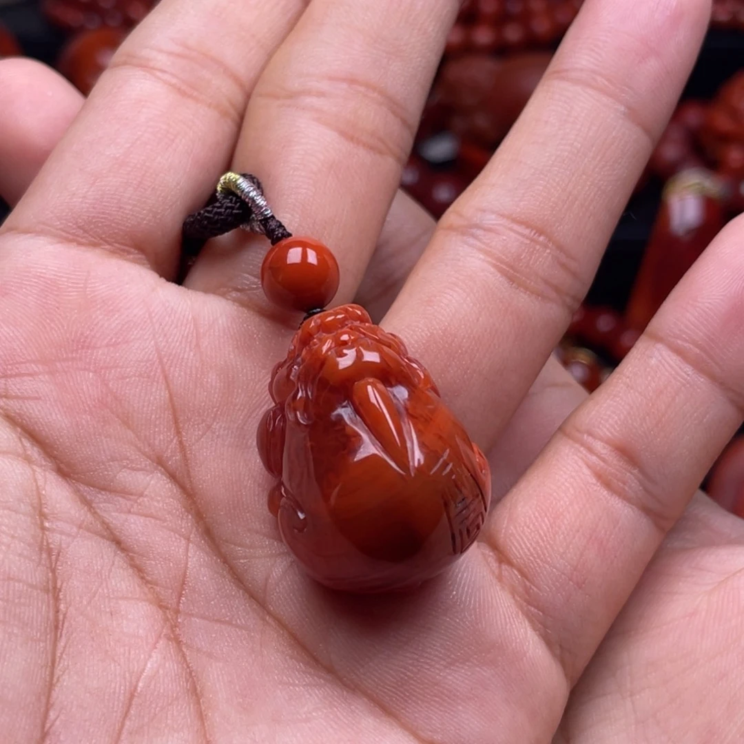 南红玛瑙珠宝奇石未镶嵌吊坠