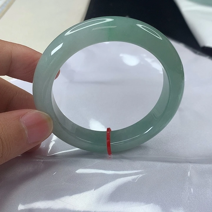翡翠手镯未镶嵌翡翠55
