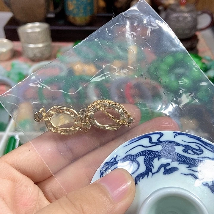 瓷片哈哈哈哈哈哈哈哈哈哈