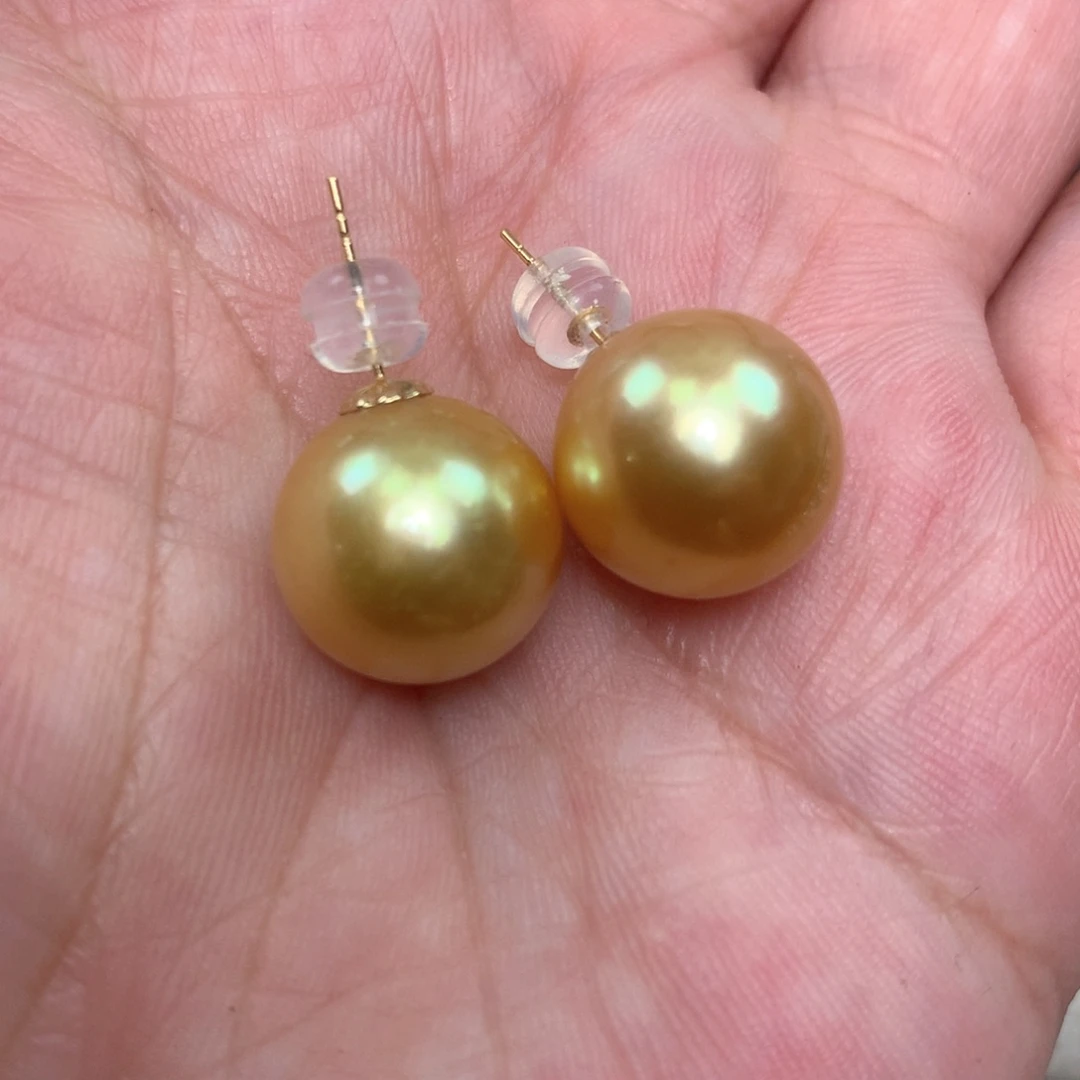 海水珍珠耳饰18K金镶嵌