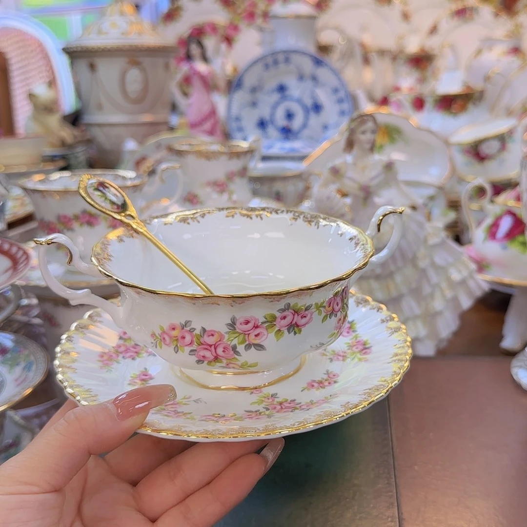 摆件欧洲瓷器收藏鉴赏