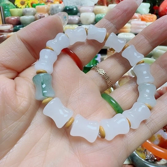 石英质玉手串未镶嵌心**惜