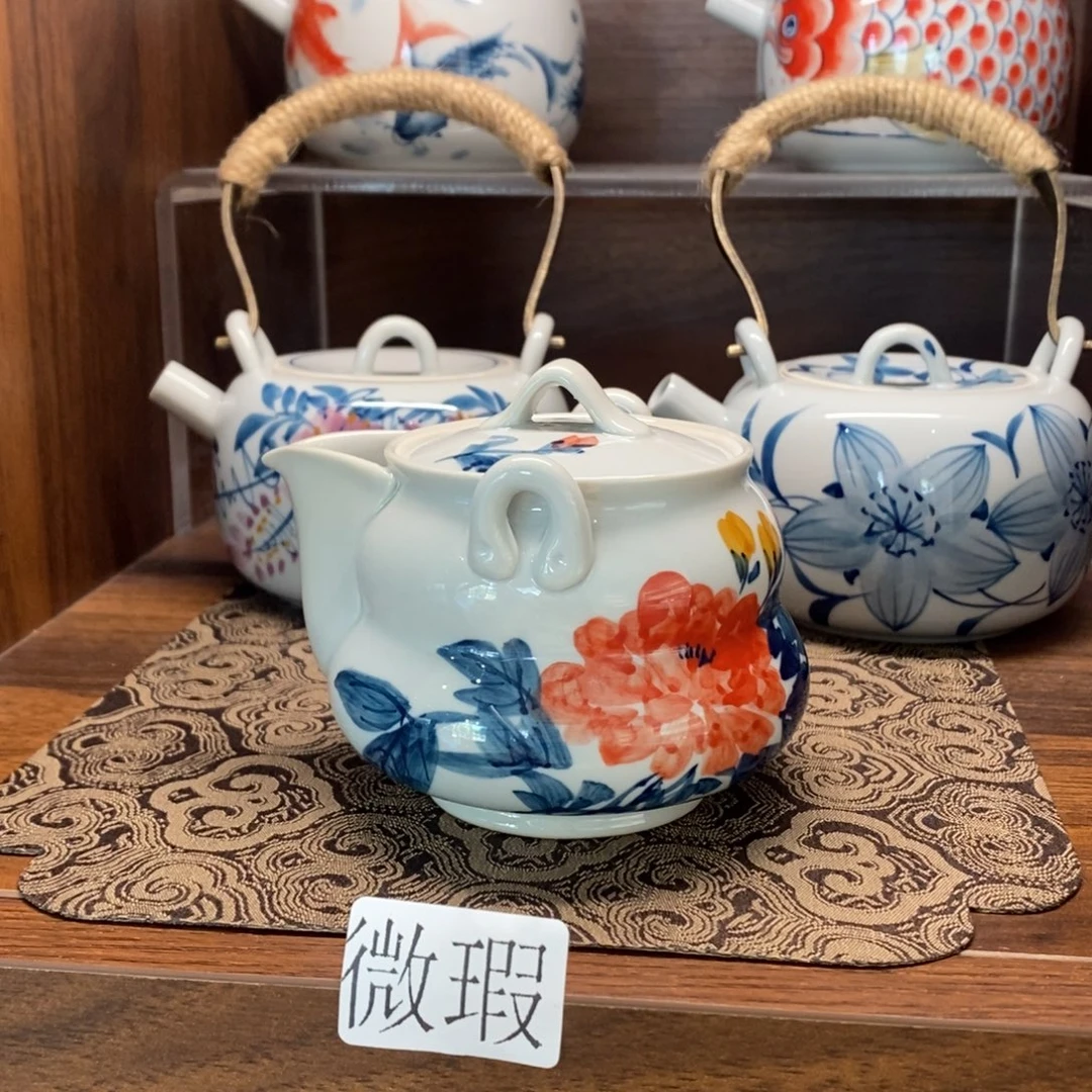 釉下手绘茶具微瑕