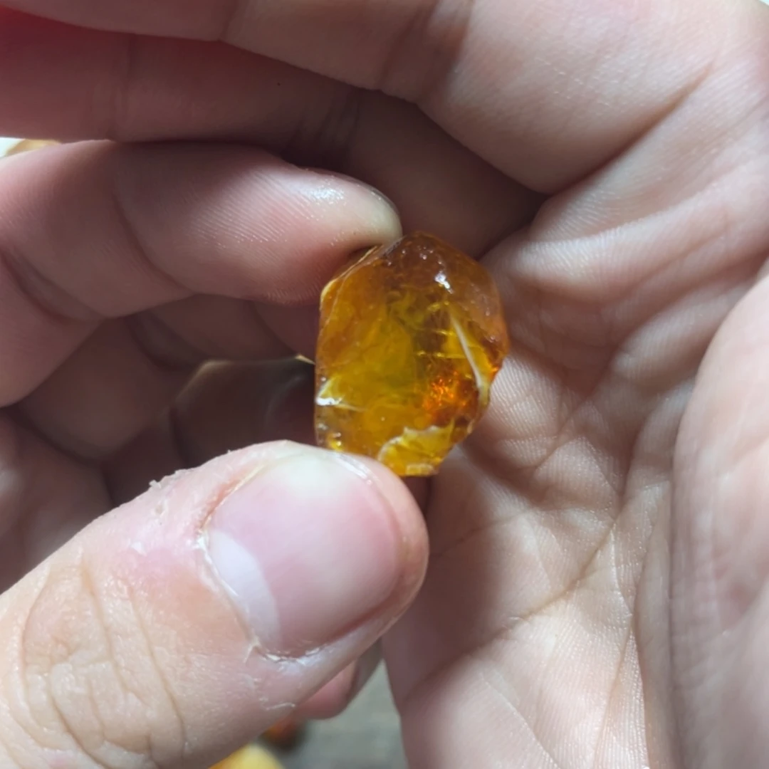 定制琥珀天然原矿