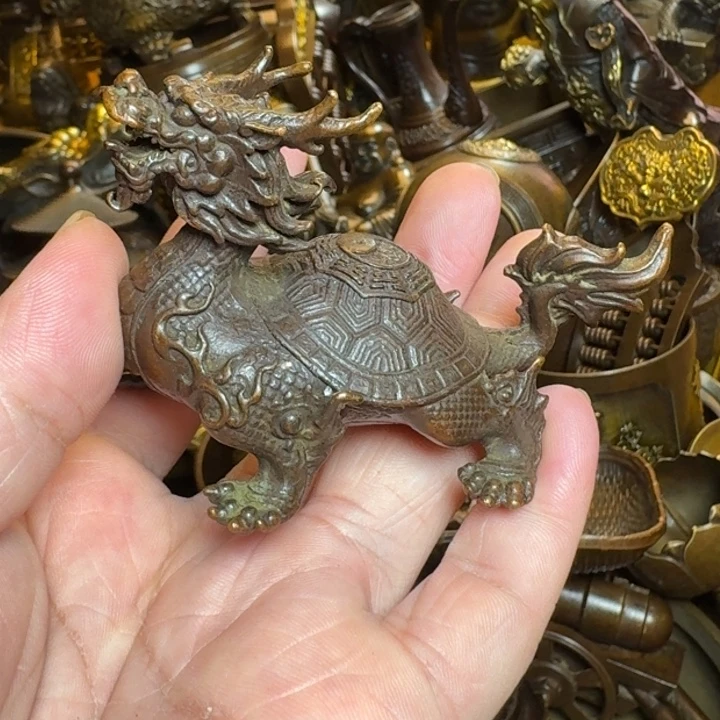 铜器摆件收收藏藏