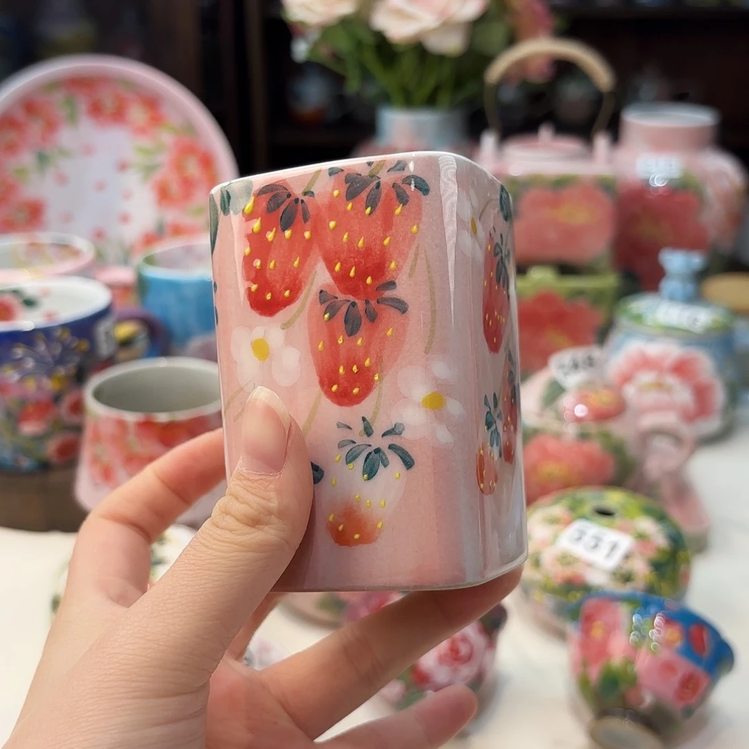 瓷片兔兔好可爱呀打