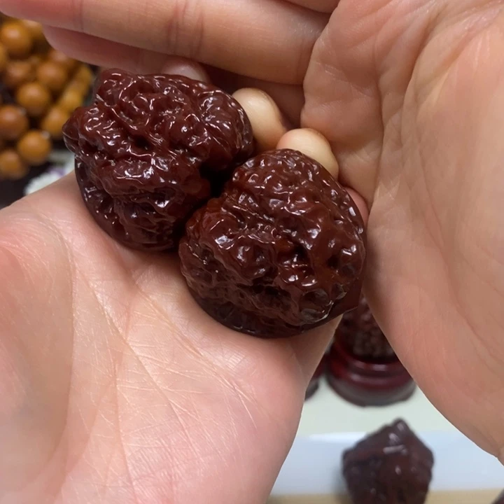 尛***虎吊坠文玩核桃蛤蟆