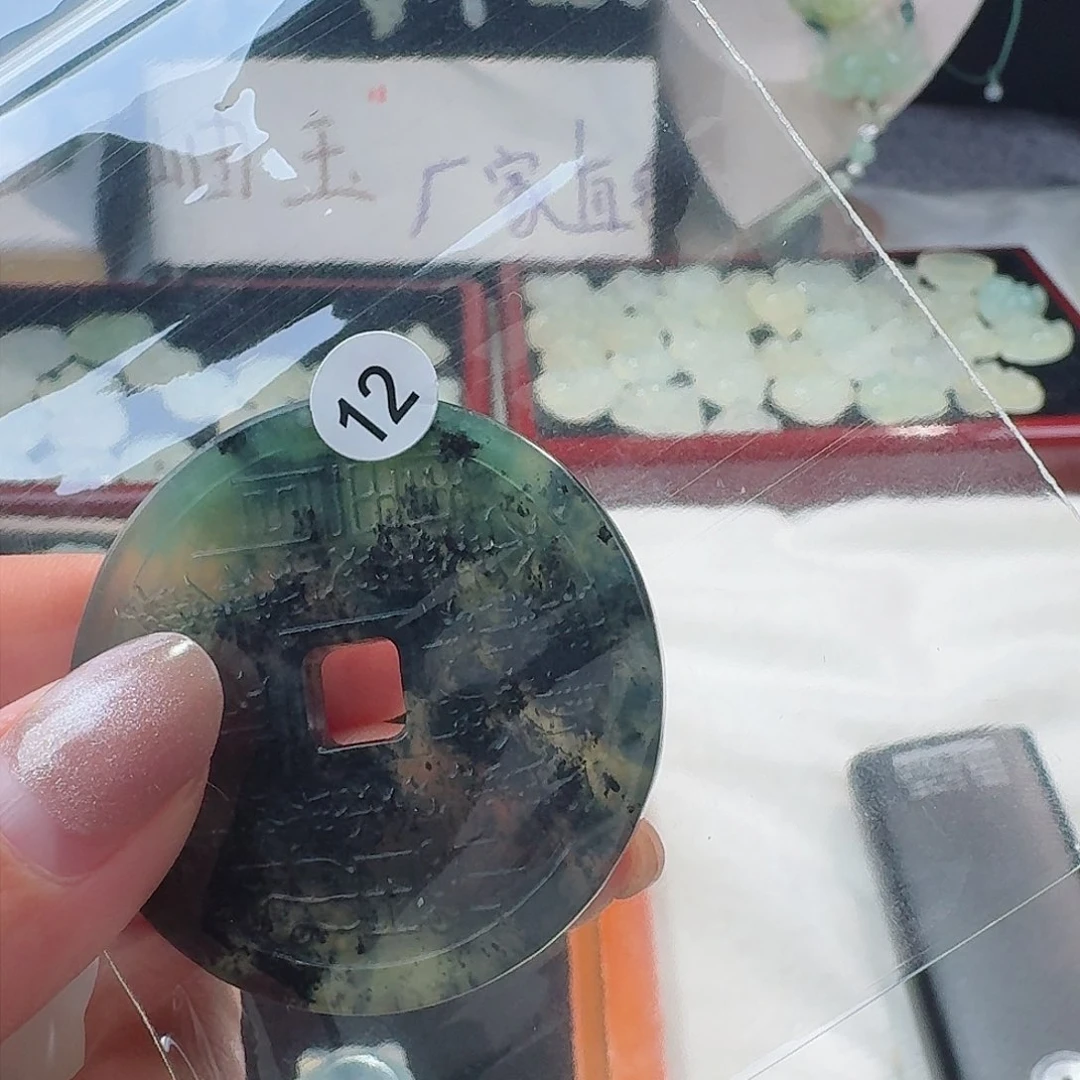 蛇纹石玉颈饰合金霜*白精美礼品