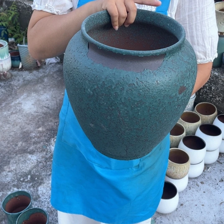 紫砂花盆口20高32瑕疵瑕疵