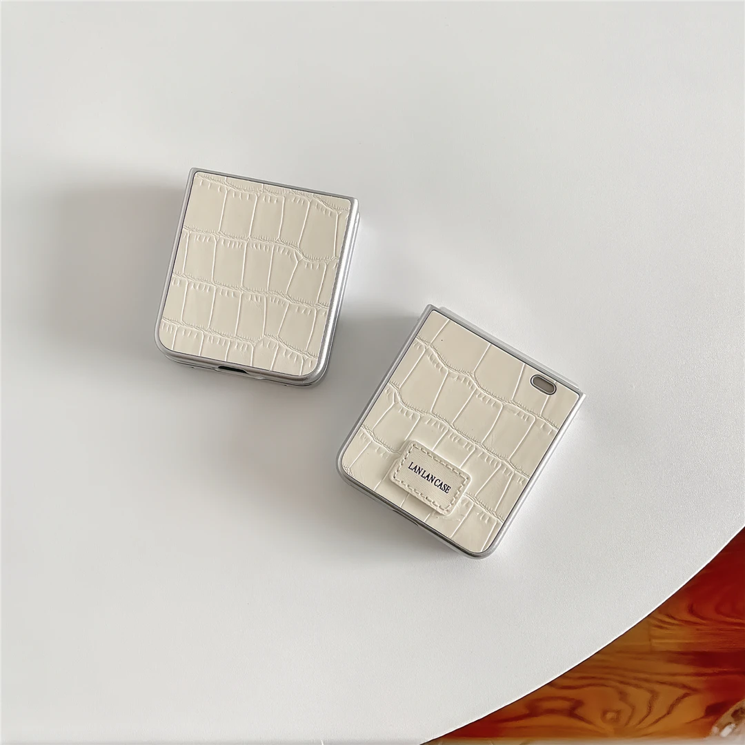 简约白色鳄鱼英文标签适用小米MIXFlip手机壳折叠屏华为PuraX防摔