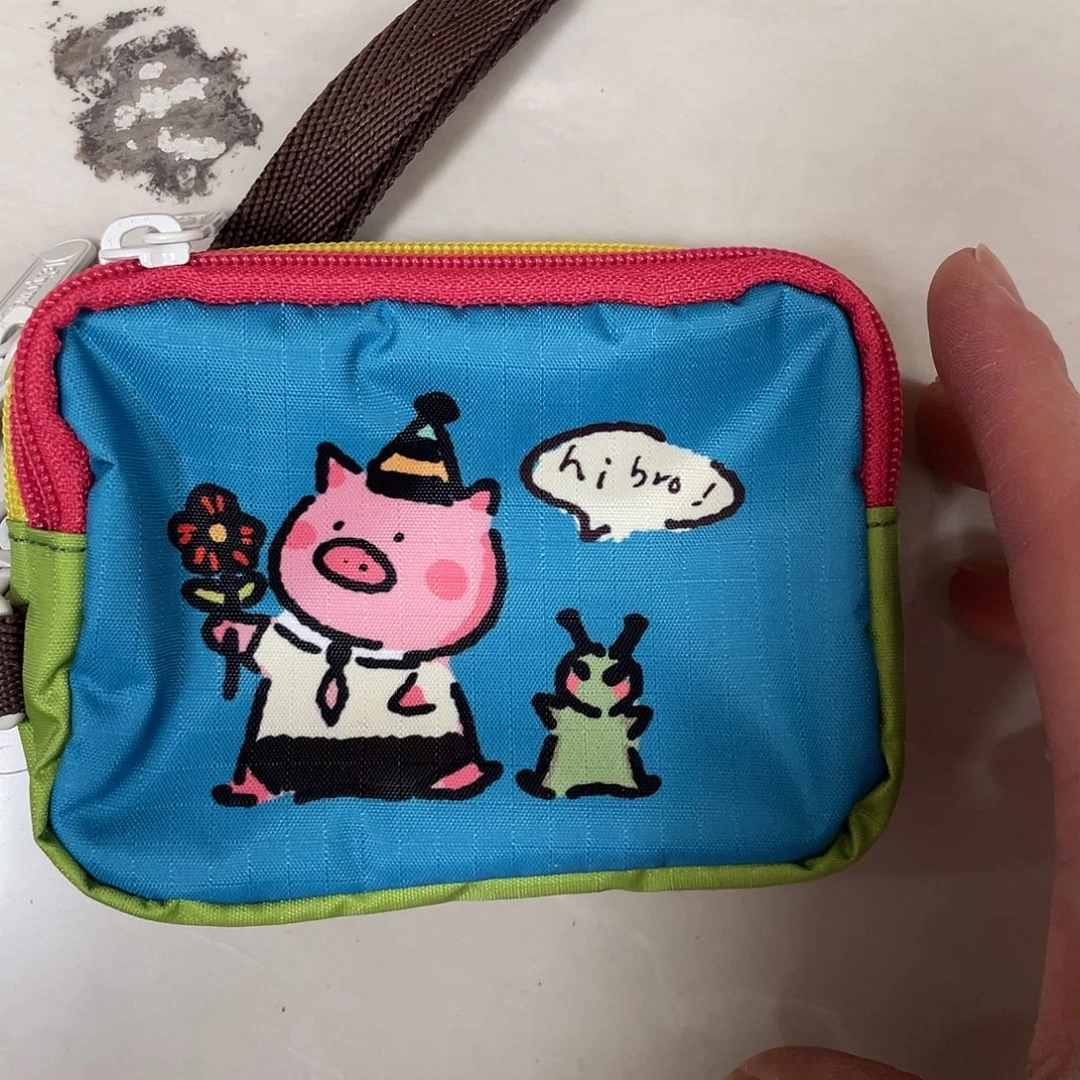化妆包等各种产品的