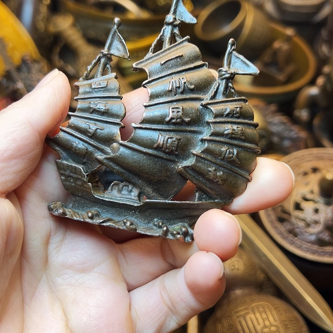 精美铜器工艺品等