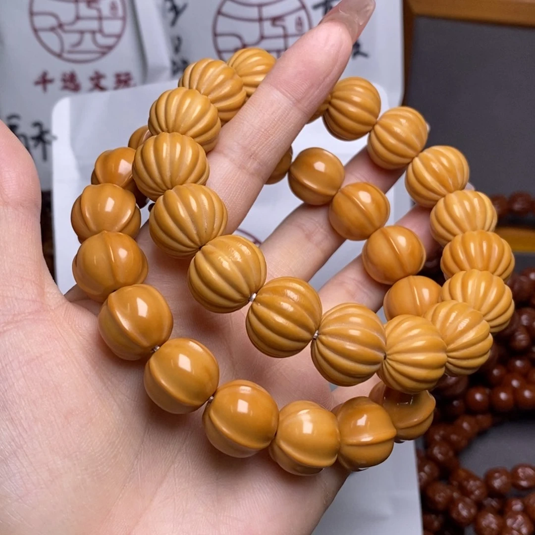 猴头核桃手串瓜珠鲨鱼