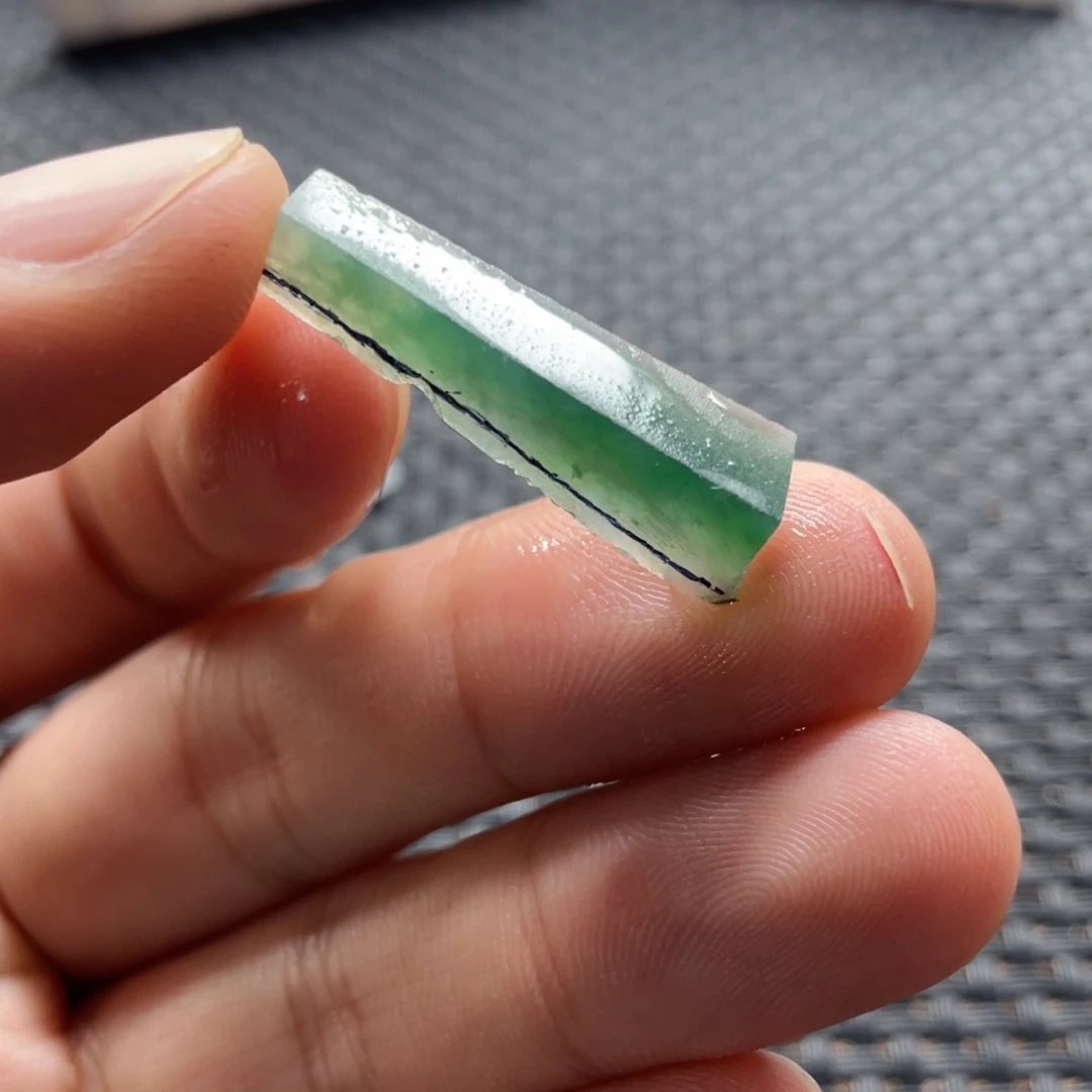 定制翡翠未镶嵌翡翠珠宝