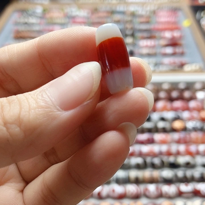 龙***）未镶嵌颈饰玛瑙/玉髓