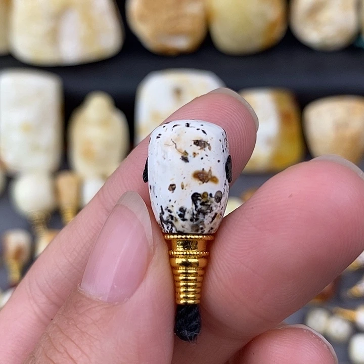 琥珀未镶嵌裸石10瓷白奥利奥